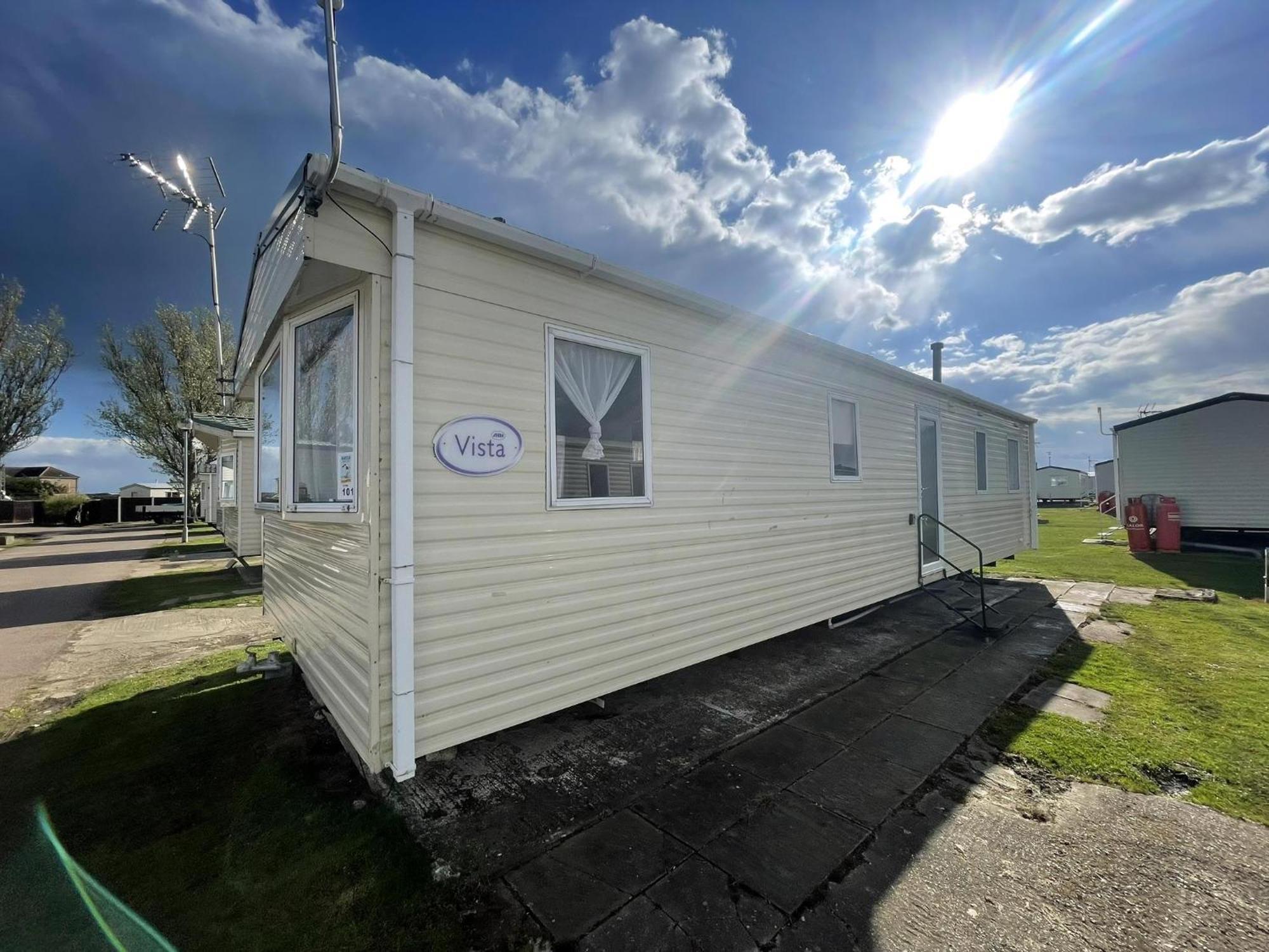 Lovely 8 Berth Caravan At St Osyth Beach Holiday Park Ref 28101G Клактон-он-Сі Екстер'єр фото